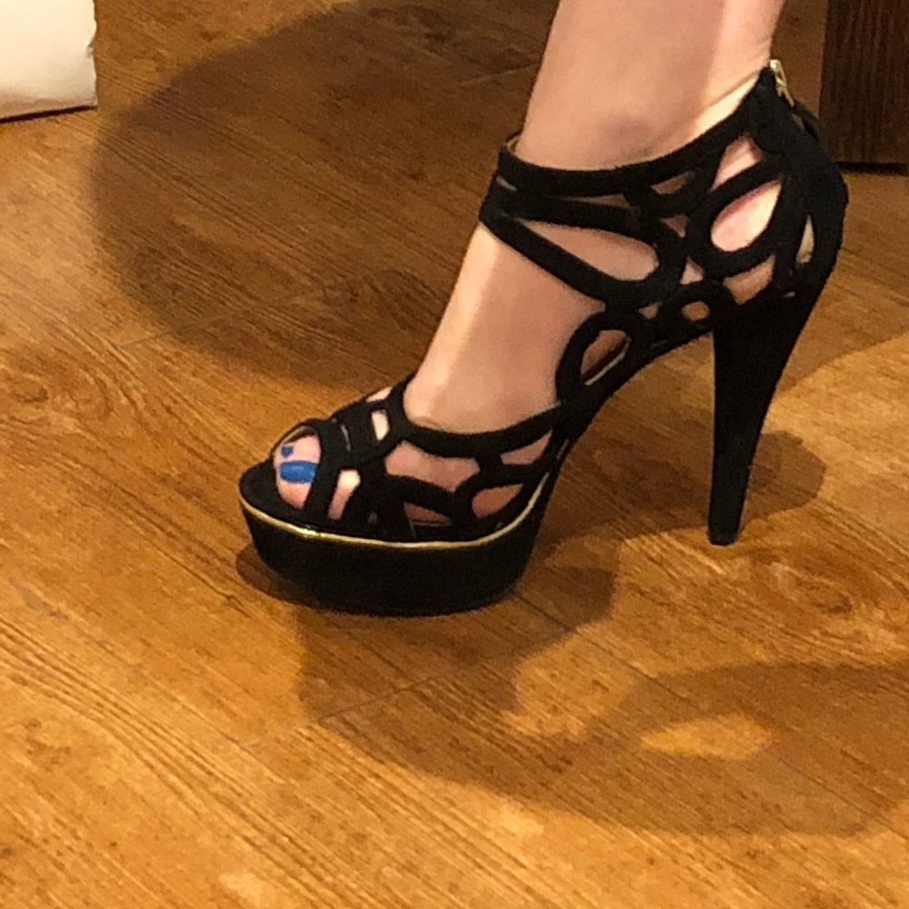 EUC Nine West black  platform heels, 7.5